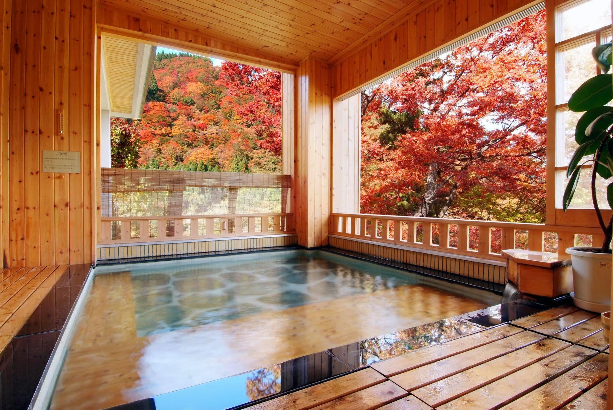Takahan Yuzawa  Exterior foto